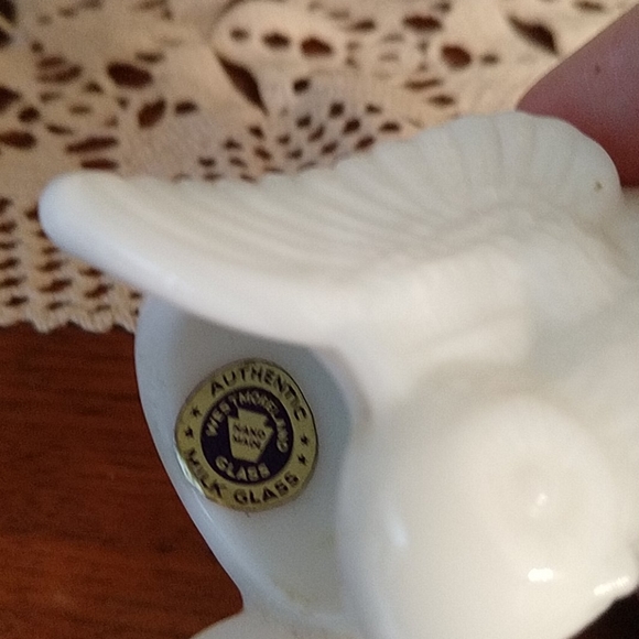 Westmoreland Milk Glass Owls - Picture 5 of 6